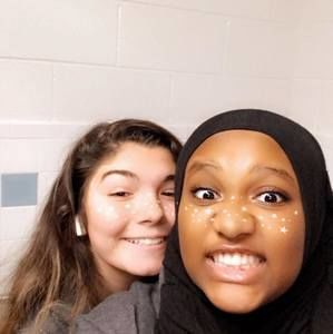 Meet your Posher, Amber